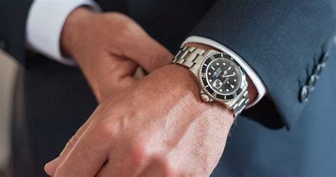 the best time to buy a rolex|best rolex model for investment.